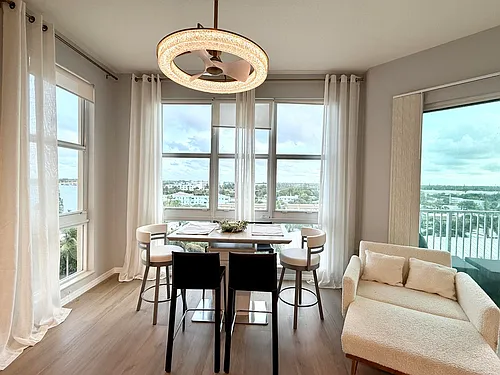804 E Windward Way #Penthouse 15 Photo 1