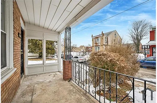 6106 N Norwood St Photo 1