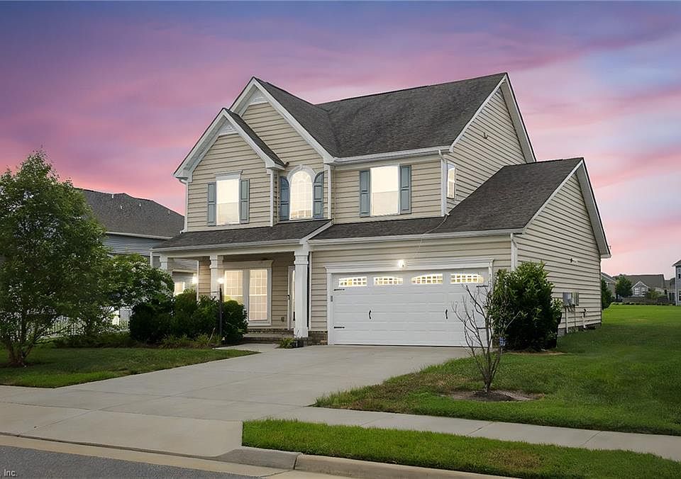 1st image of 137 Boxwood Ln