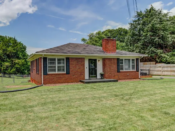 202 Lemon Dr, Lynchburg, VA 24501