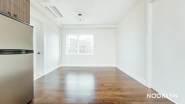 Rented by Nooklyn NYC LLC | media 4