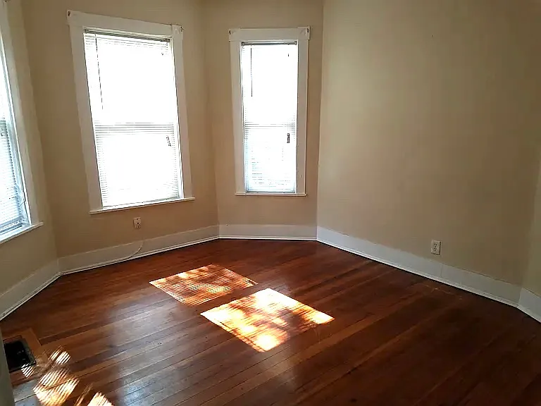 Building Photo - 11-13 Mulvey St #2