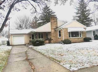 2616 Guilford Rd, Rockford, IL 61107