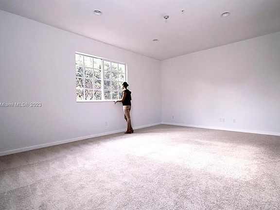 5th image of 2579 SW 81st Ter #2551