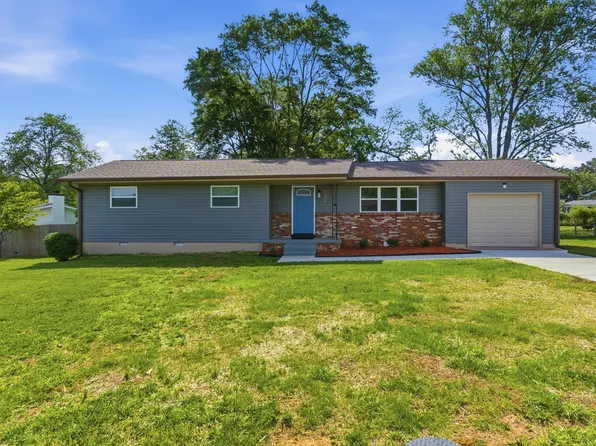 1233 Radmoor Dr, Chattanooga, TN 37421