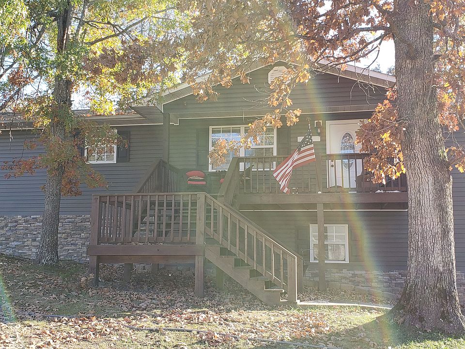 1st image of 78 Bryan Ave