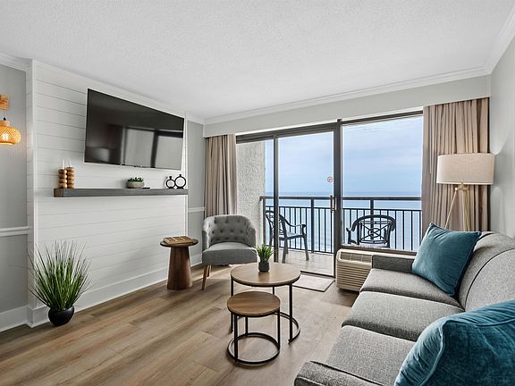 3rd image of 3000 N Ocean Blvd. #1131