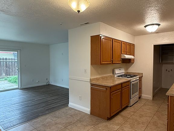 Kitchen, Living room