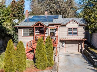 1025 SW Taylors Ferry Rd, Portland, OR 97219