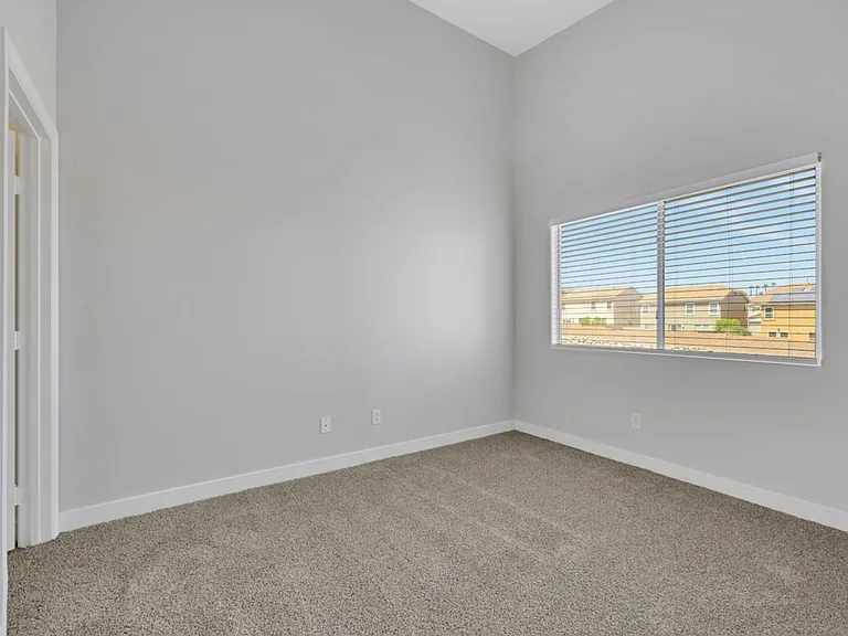 499 Lost Eagle Way — Photo 10