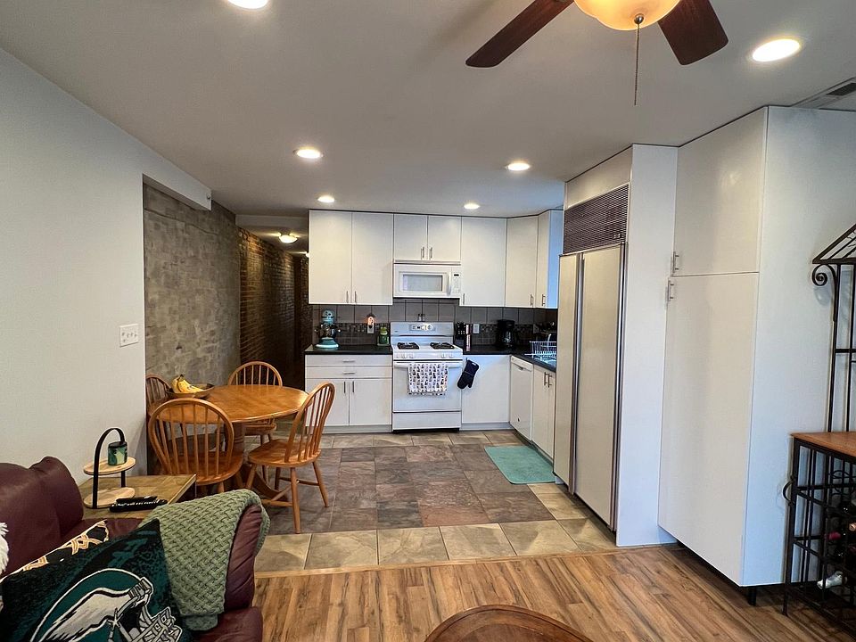 1st image of 2647 E Clearfield St #2