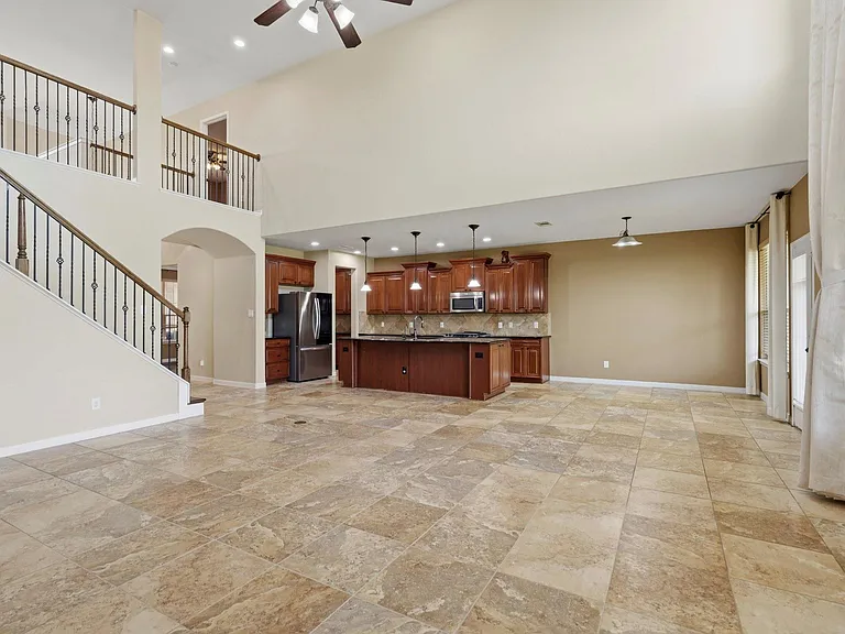 25907 Foxrun Vista Dr — Photo 19