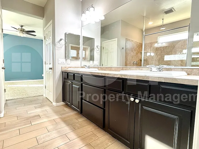 3231 S Santa Rita Way — Photo 34