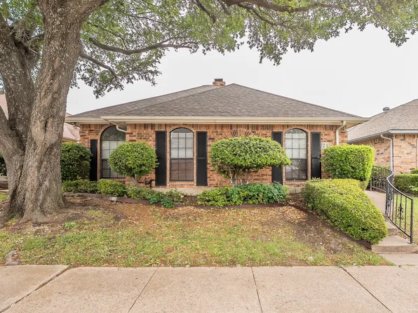 724 Ashbrook Dr, Desoto, TX 75115