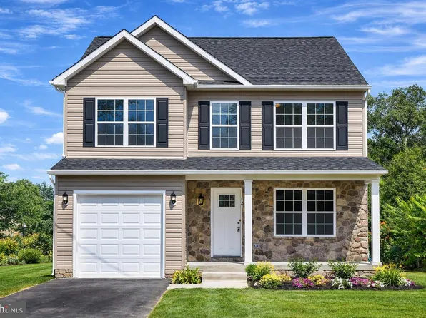 821 Broadview Blvd N, Glen Burnie, MD 21061