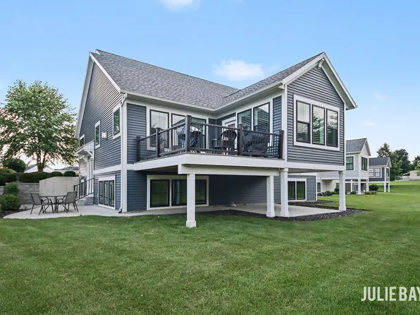7955 Whistle Creek Ct SW, Byron Center, MI 49315