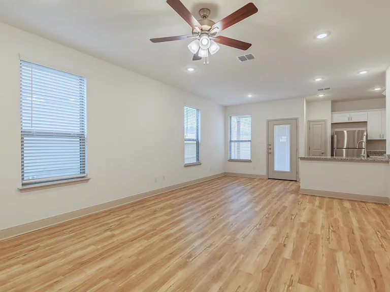 7612 Briarwood Pass #101 — Photo 6