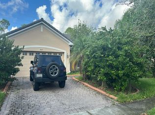 3927 Port Sea Pl, Kissimmee, FL 34746