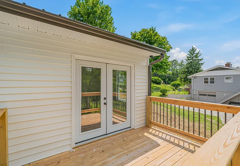 6821 Westland Dr — Photo 16
