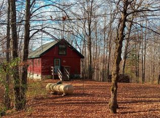 307 Carter Creek Rd, Beulah, MI 49617