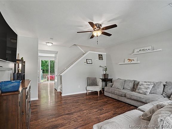 2nd image of 3139 Wheatfield Boulevard