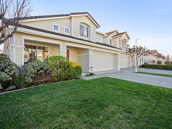 5th image of 1549 Oyama Dr