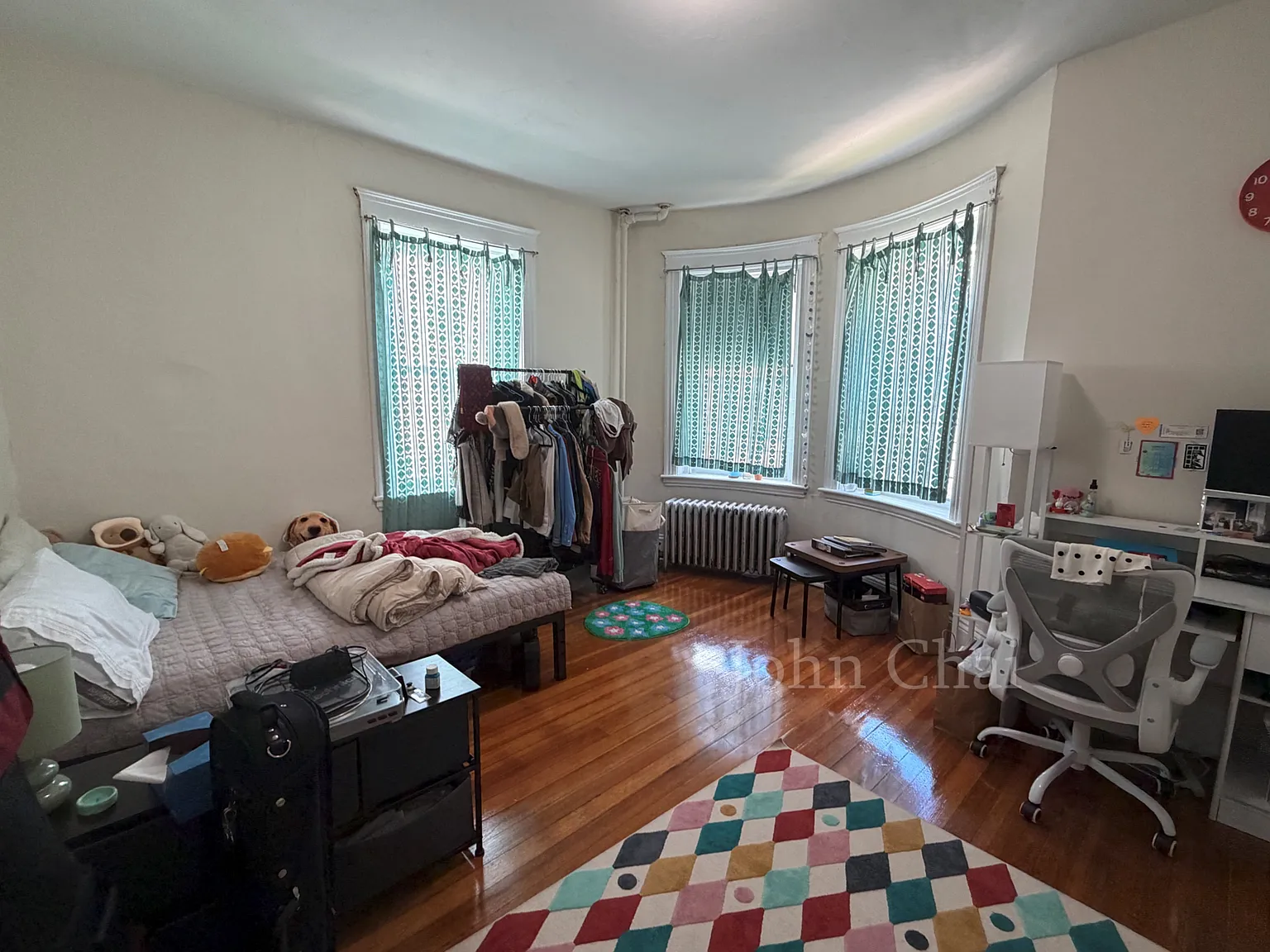 2 bed, 750 sqft, $2,575 — Photo 3