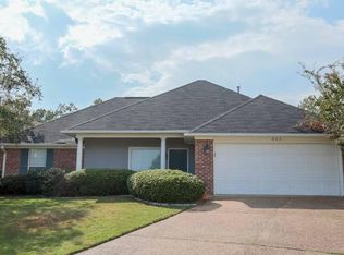 905 Westwood Cv, Flowood, MS 39232