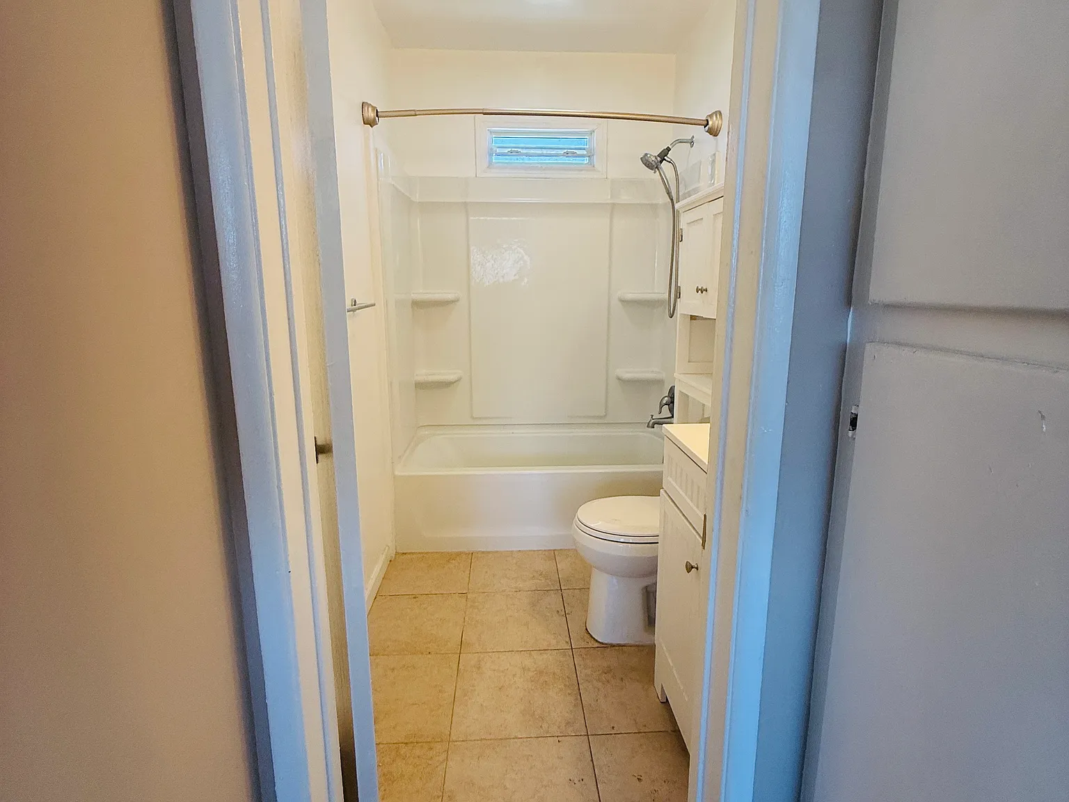 1 bed, 650 sqft, $1,850 — Photo 4