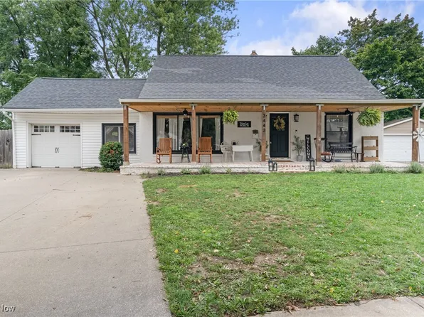 3443 Atterbury St, Cuyahoga Falls, OH 44221
