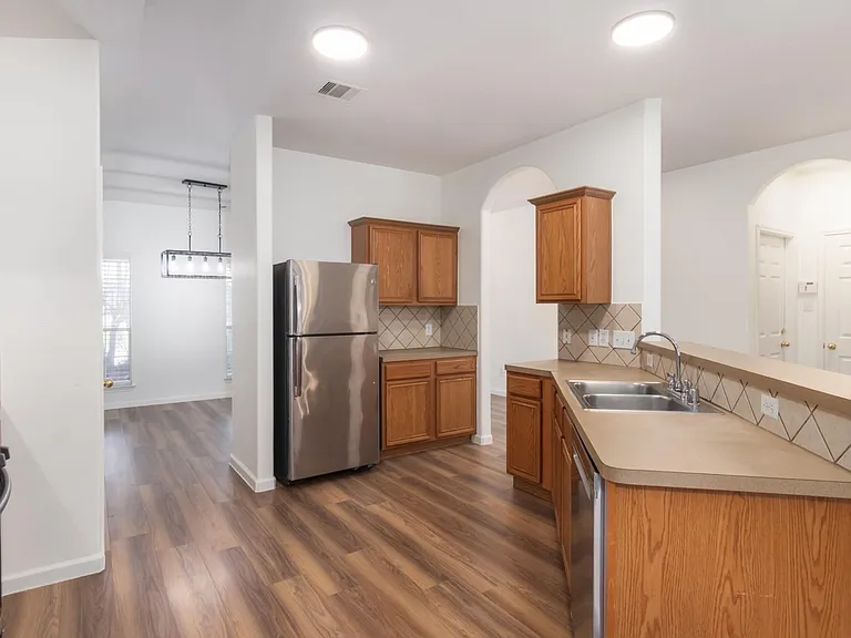 32350 Cross Spring Park Ln — Photo 9