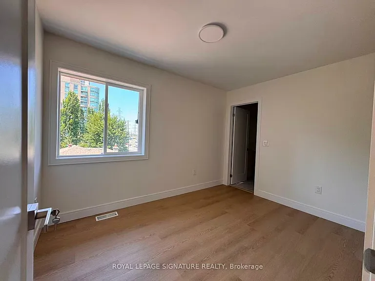 53 Bishop Ave #3 — Photo 12