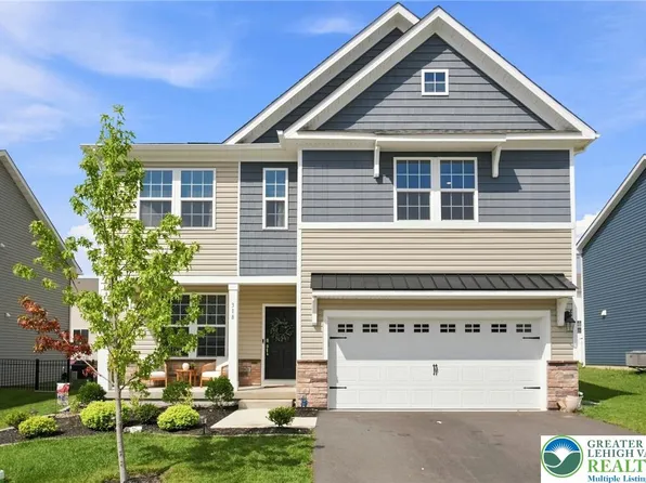318 Knollwood Dr, Easton, PA 18040