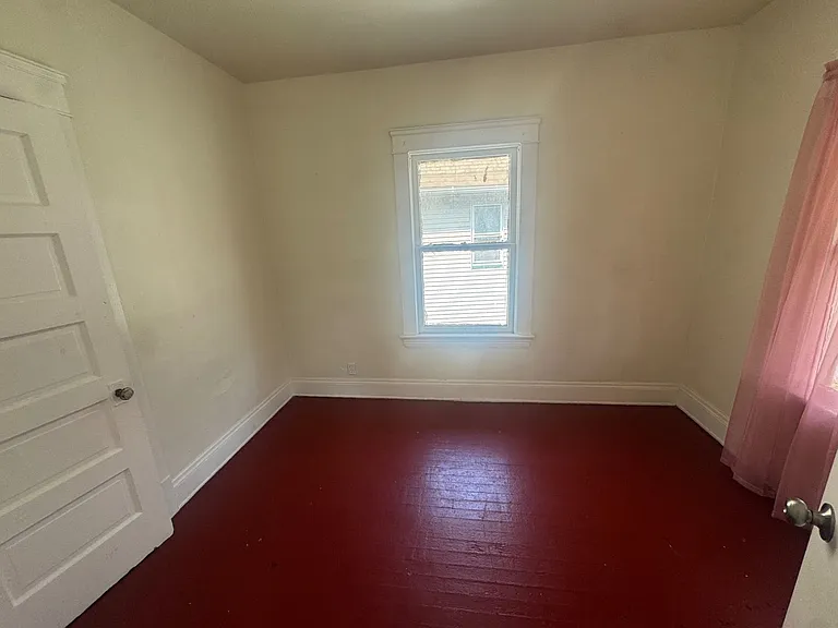 14012 Scioto Ave, East Cleveland — Photo 4