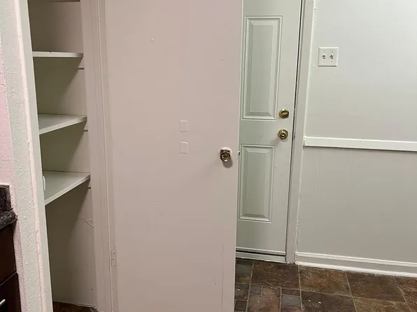 3906 Victoria St, Irving, TX 75062