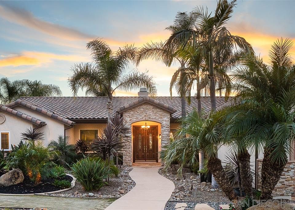 1st image of 15772-74 Sunset Dr
