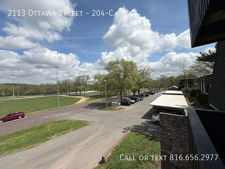 2113 Ottawa St #204C — Photo 23