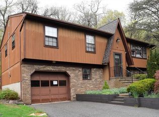 117 Lakeside Rd, Hewitt, NJ 07421