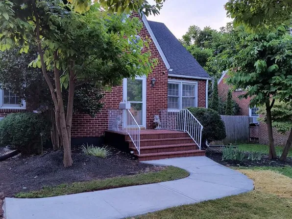 1235 S Blue Ridge Ave, Culpeper, VA 22701