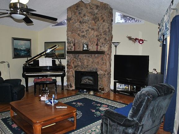 4th image of 3273 Cormorant Dr