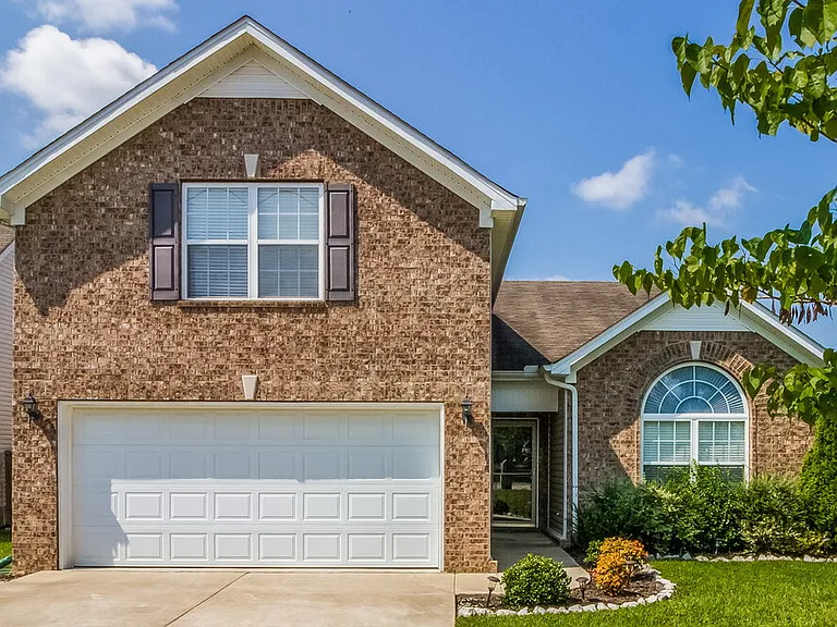 3003 Deer Trail Dr — Photo 1
