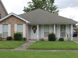407 W Girod St, Chalmette, LA 70043