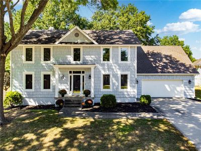 2253 SW Wall St, Blue Springs, MO, 64015