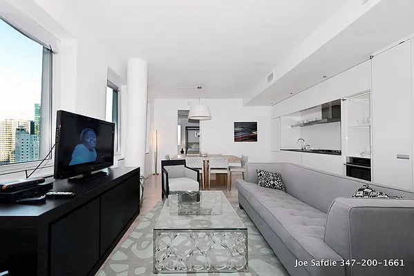 Rented by J Misrahi Realty Corp | media 156