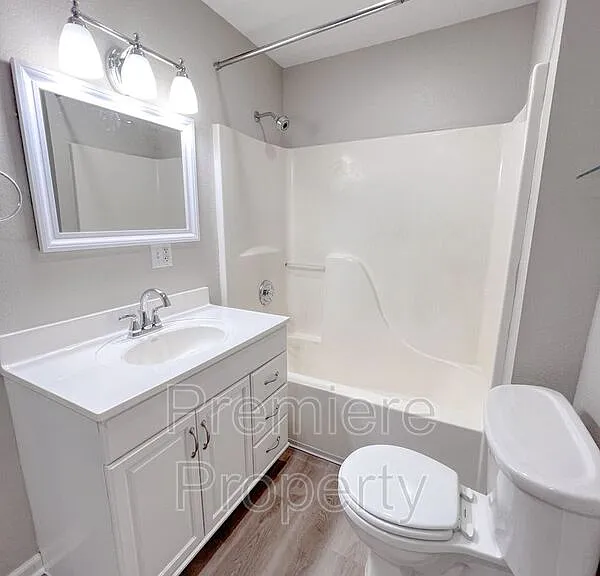 534 Forest Ave #A — Photo 9