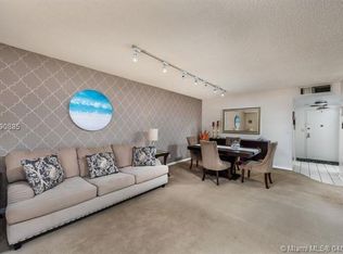 500 Three Islands Blvd APT L15, Hallandale, FL 33009