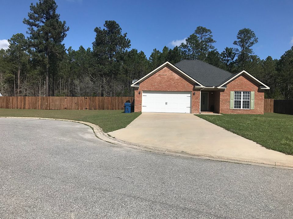 1st image of 138 Laurel Way NE