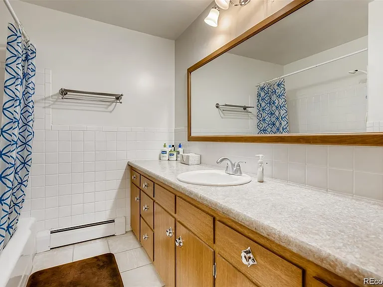 7807 W 33rd Ave — Photo 10