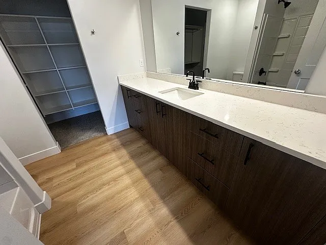 751 E 750 S — Photo 14