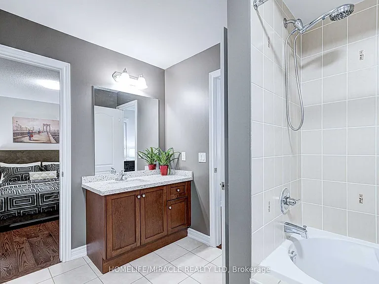16 Twin Falls Rd — Photo 41
